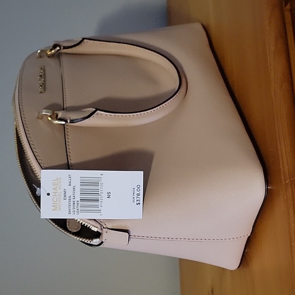 Michael Kors Large Dome Satchet Leather - Picture 2 of 4